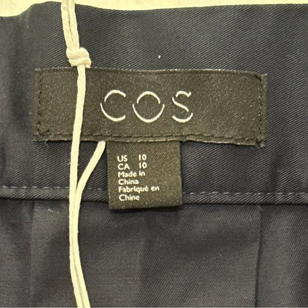 COS Pleated Mini A- Line Skirt Navy Blue Side Zip And Bags Side - Picture 8 of 11